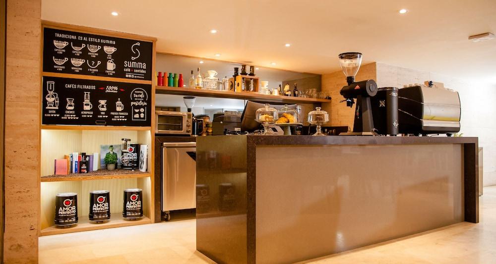 Hotel Capilla Del Mar Cartagène Extérieur photo A coffee shop in Madrid, Spain